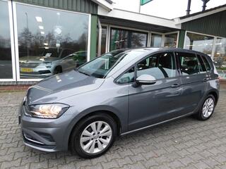 volkswagen-golf-sportsvan-1.0tsi-11