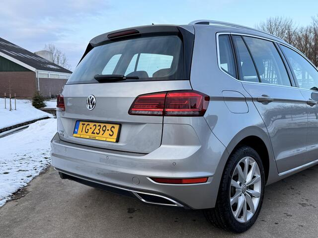 Volkswagen GOLF SPORTSVAN 1.5 TSI Highline | AUTOMAAT | CAMERA | MASSAGE | ADAPT. CRUISE