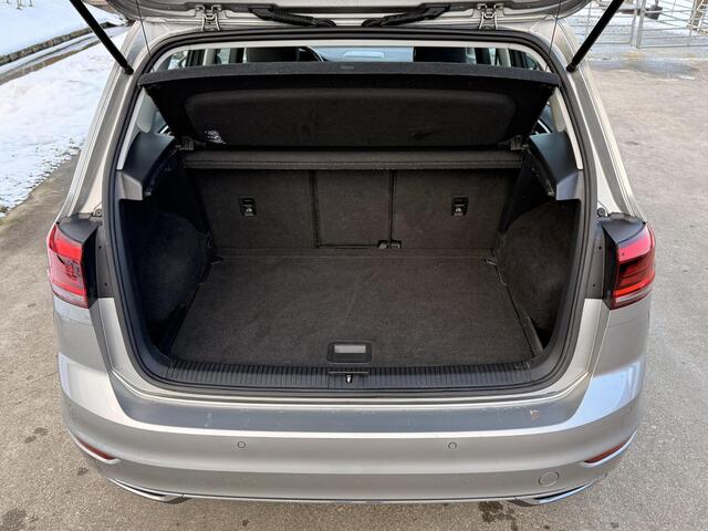 Volkswagen GOLF SPORTSVAN 1.5 TSI Highline | AUTOMAAT | CAMERA | MASSAGE | ADAPT. CRUISE