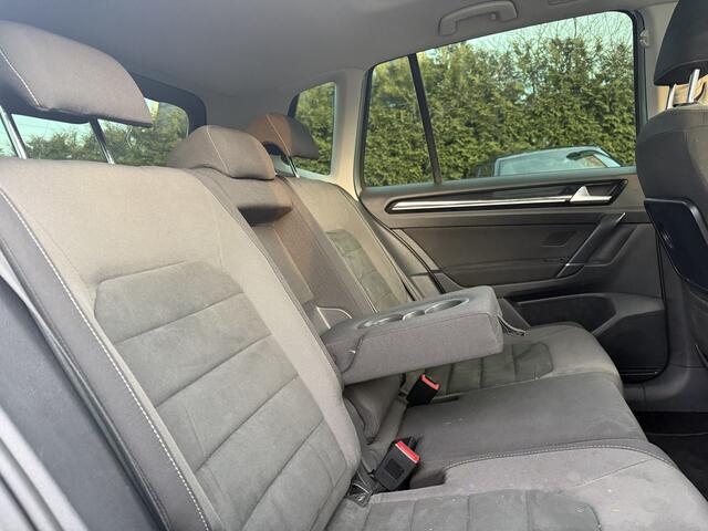 Volkswagen GOLF SPORTSVAN 1.5 TSi 150pk ACT Highline DSG Aut., Pano | Camera | Trekhaak