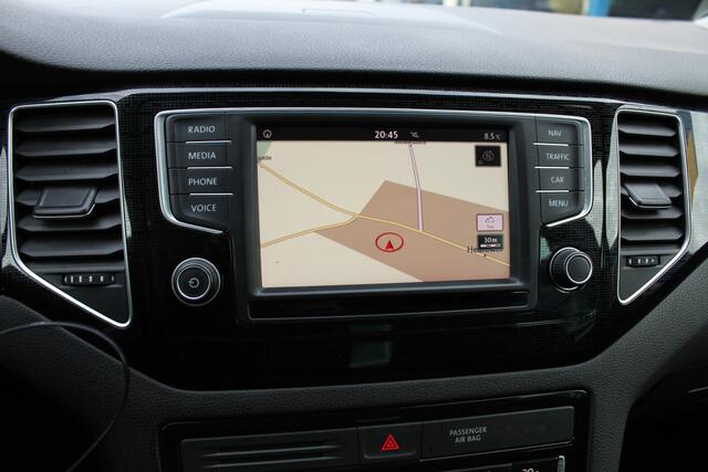 Volkswagen GOLF SPORTSVAN 1.2 TSi "Sound" Cruise - Navi - PDC !!!