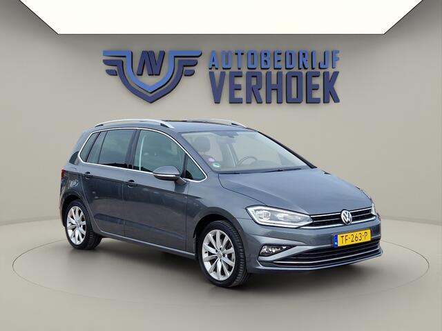 Volkswagen GOLF SPORTSVAN 1.5 TSI Highline Automaat - Trekhaak - NL Auto - Camera