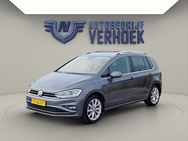 Volkswagen GOLF SPORTSVAN 1.5 TSI Highline Automaat - Trekhaak - NL Auto - Camera