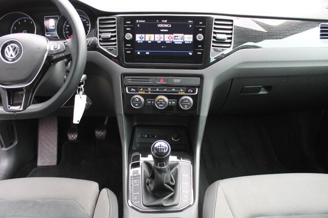 Volkswagen GOLF SPORTSVAN 1.5 TSi ACT Highline Edition Uitv. NAVIGATIE