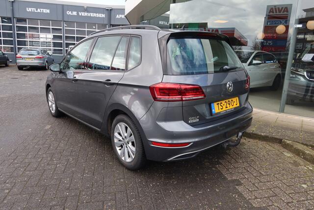 Volkswagen GOLF SPORTSVAN 1.0 TSI ATUOMAAT Comfortline All-Season I TREKHAAK