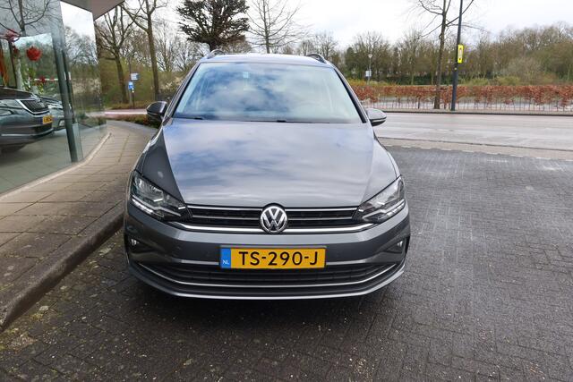 Volkswagen GOLF SPORTSVAN 1.0 TSI ATUOMAAT Comfortline All-Season I TREKHAAK