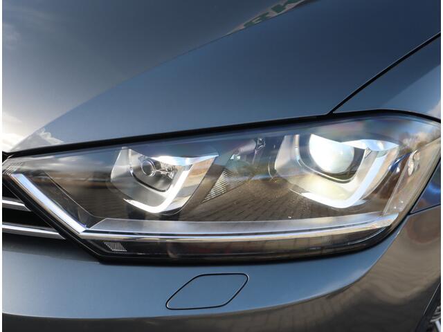 Volkswagen GOLF SPORTSVAN 1.4 TSI Highline Navi / Camera / Trekhaak / Pdc / Cruise / Stoelverw