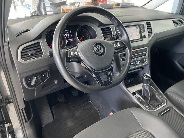 Volkswagen GOLF SPORTSVAN 1.0 TSI Comfortline Navigatie /Airco / Carplay / Camera
