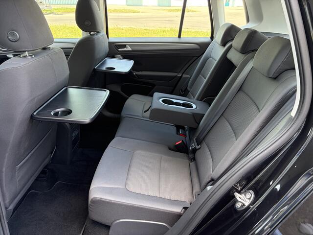 Volkswagen GOLF SPORTSVAN 1.0 TSI Comfortline Automaat DSG 110 PK. Nieuwe auto !!!