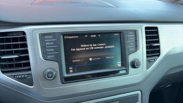 Volkswagen GOLF SPORTSVAN 1.0 TSI Comfortline TREKHAAK / CARPLAY / NAVI / CLIMA / PDC / BLUETOOTH / CRUISE / NL-AUTO
