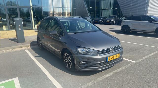 Volkswagen GOLF SPORTSVAN 1.5 TSI 130pk ACT Highline Edition DSG / Navigatie / Stoelverwarming / Camera / Trekhaak