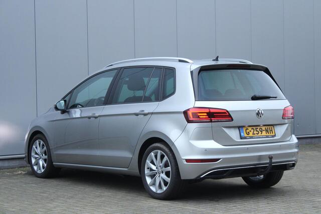 Volkswagen GOLF SPORTSVAN 1.5 TSI 130pk ACT DSG Automaat Comfortline | Afneembare trekhaak | Navigatie | Stoelverwarming