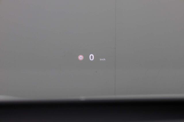 Volkswagen ID ID.7 Pro Business 77 kWh 286PK | IQ Light | Geheugenstoelen | Harman/Kardon | Stoel-/achterbankverwarming | Adaptief onderstel | 360 Camera