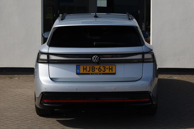 Volkswagen ID ID.7 Tourer Pro S Business 86 kWh 286PK / 210kW, Warmtepomp, LED Matrix (IQ.Lights), dodehoeksensor (side assist), voorstoelen verwarmbaar, stuurwiel verwarmbaar, travel assist (rij-assistent), adaptieve cruise control (acc), elektrisch verstelbare ErgoAc