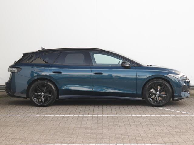 Volkswagen ID ID.7 Tourer Pro Business 77 kWh 286 pk | Trekhaak | Black Edition | Head-up | Stoel en Stuurverwarming |