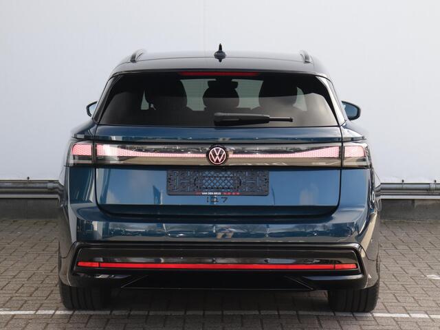 Volkswagen ID ID.7 Tourer Pro Business 77 kWh 286 pk | Trekhaak | Black Edition | Head-up | Stoel en Stuurverwarming |