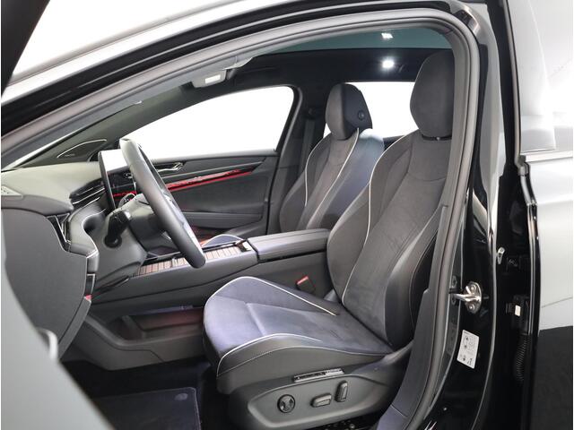 Volkswagen ID ID.7 Tourer Pro Business 77 kWh 286pk|Pano.dak| 20'LM-velgen| verwarmde stoelen,voorraam en stuur..