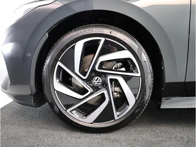 Volkswagen ID ID.7 Tourer Pro Business 77 kWh 286pk|Pano.dak| 20'LM-velgen| verwarmde stoelen,voorraam en stuur..