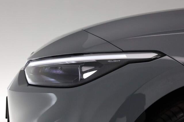 Volkswagen ID ID.7 Pro Business 77 kWh accu. 210 kW / 286 pk Variant | HUD | IQ Light | DCC | 360 Camera | Trekhaak | Stoelverwarming | 20 inch