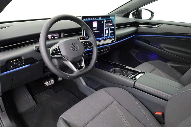 Volkswagen ID ID.7 Pro S 86 kWh accu. 210 kW / 286 pk Variant Elektri | Matrix LED | 360 Camera | HUD | Trekhaak | 20 inch