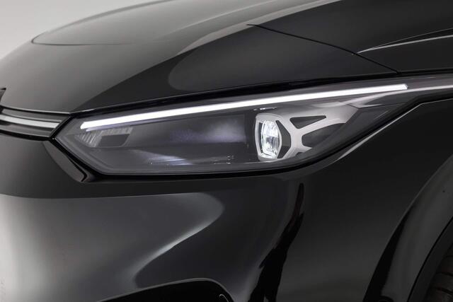 Volkswagen ID ID.7 Pro S 86 kWh accu. 210 kW / 286 pk Variant Elektri | Matrix LED | 360 Camera | HUD | Trekhaak | 20 inch
