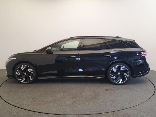 Volkswagen ID ID.7 Tourer GTX 86 kWh Wegklapbare trekhaak, Panoramadak, 360 camera