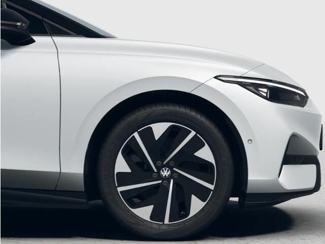 Volkswagen ID ID.7 Pro Limited Edition 77 kWh accu 286 PK · Draadloze telefoonlader · 360 camera · verwarmde voorstoelen ·