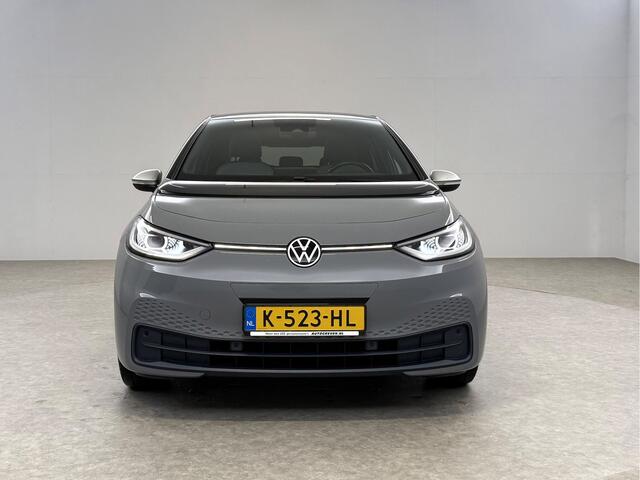 Volkswagen ID ID3 First Max 58 kWh | SOH 94% | Snelladen | IQ Lights | Virtual | Pano | Adap. Cruise | Massage | HuD | Camera | Sfeer | Carplay | Stoel/Stuur verw. | NAP