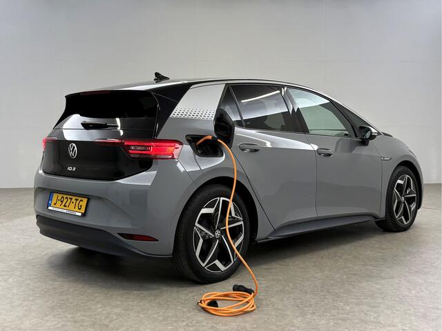 Volkswagen ID ID3 First Plus 58 kWh | SOH 93% | Snelladen | Virtual | Sfeer | Camera | Carplay | Adap. Cruise | Stoelverw. | NAP