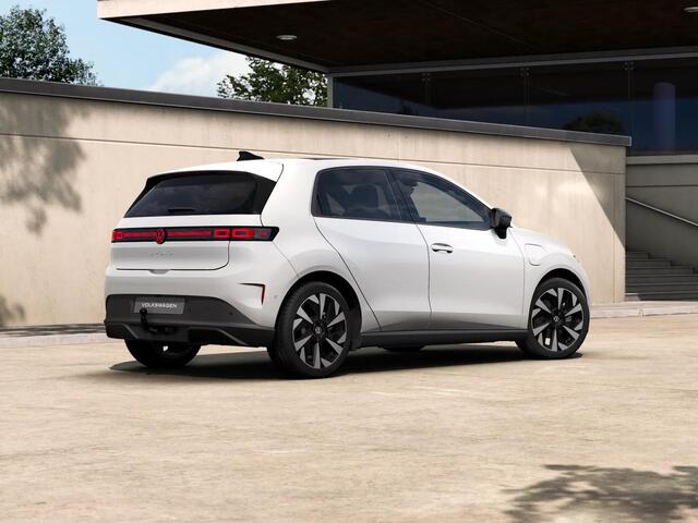 Volkswagen ID ID. Polo Style First Edition 52 kWh accu, 155 kW / 211 PK H Achteruitrijcamera | Carplay | Stoelverwarming
