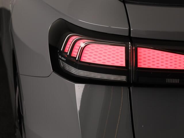 Volkswagen ID ID.7 Limited Edition Plus 86 kWh accu, 210 kW / 286 PK / Trekhaak / Head-up-display / Carplay / 360 cam