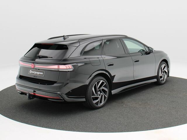 Volkswagen ID ID.7 Tourer Pro S Limited Edition 86 kWh 286 PK | Trekhaak | Head-Up Display | 360 Camera | Elektrische Verstelbare Stoelen | LED Matrix |