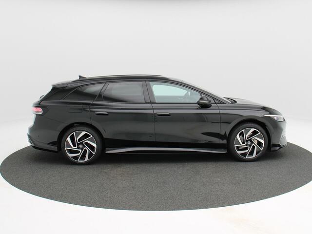 Volkswagen ID ID.7 Tourer Pro S Limited Edition 86 kWh 286 PK | Trekhaak | Head-Up Display | 360 Camera | Elektrische Verstelbare Stoelen | LED Matrix |