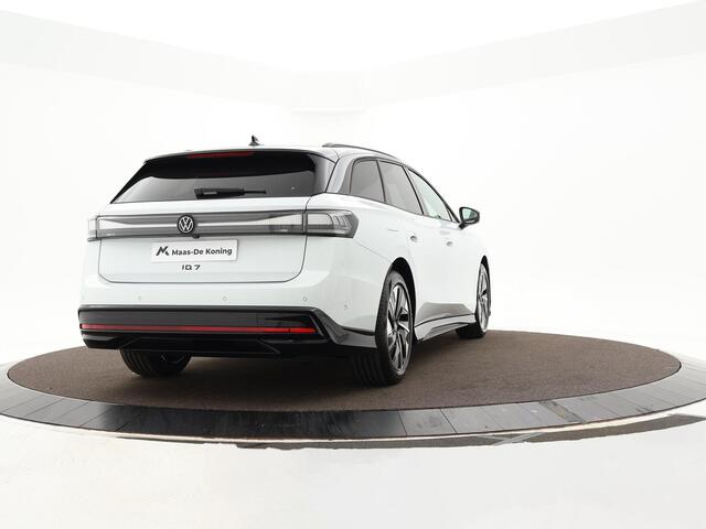 Volkswagen ID ID.7 Pro Limited Edition 77 kWh accu 286 PK · Draadloze telefoonlader · 360 camera · verwarmde voorstoelen · Voorraad OUTLET · Prijs is inclusief inruilpremie ·