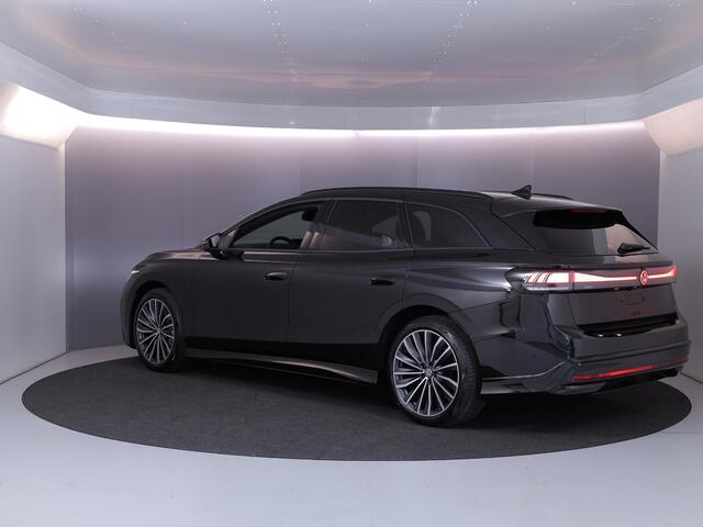 Volkswagen ID ID.7 Tourer Pro Limited Edition 77 kWh accu 210 kW / 286 PK 20" inch lm velgen Trontheim, Panorama dak, Dyn. Chas. Contr.
