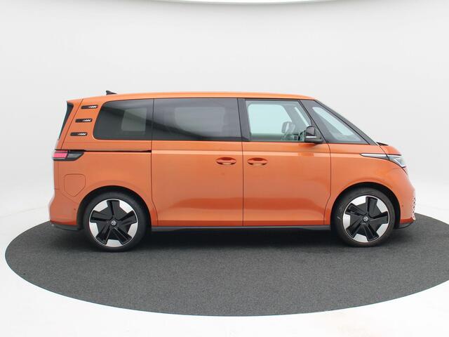 Volkswagen ID. Buzz Pro Advantage Automaat 77 kWh 204 Pk | Trekhaak | 360° Camera | Full LED | Adaptive Cruise | 21 inch | 56341 Km !!