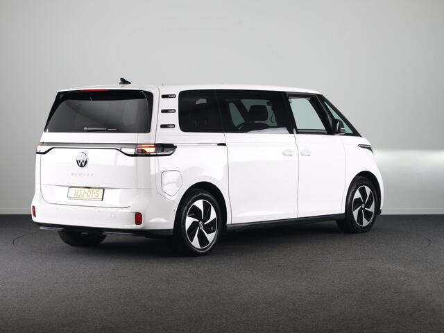 Volkswagen ID. Buzz Pro 86 kWh LWB 7p. 285PK | SOH 98% | Camera | Navigatie | 7 persoons | Extra getint glas