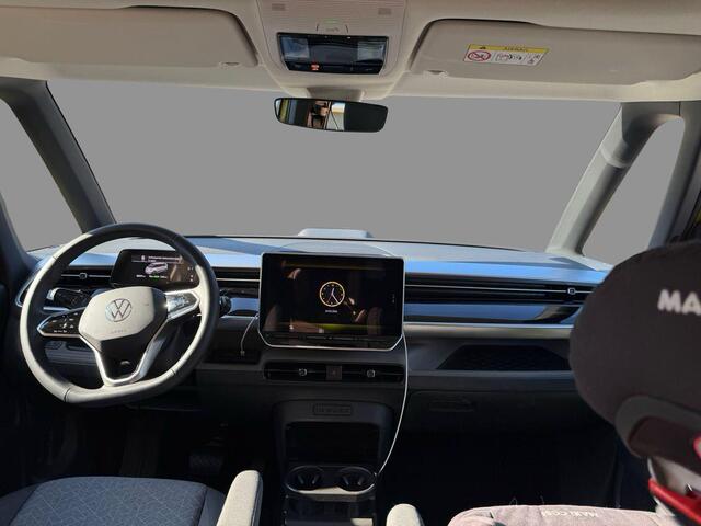 Volkswagen ID. Buzz Pure 59 kWh | 170pk Stoelverwarming | Adaptieve Cruise | Getint glas | Nederlandse auto | Regensensor