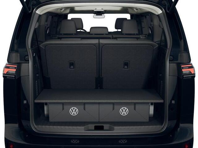 Volkswagen ID. Buzz Bedrijfswagens Pro Bulli Limited Elektromotor 210 kW (286 pk) 323 | 7-zits | Elektrische schuifdeuren | Trekhaak | Panoramadak | IQ Lights | Alcantara bekleding | 21" Bromberg velgen | Park assist pro | 360° camera