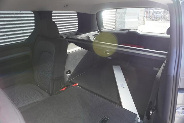 Volkswagen ID. Buzz Pro Bulli Limited Edition 286 pk, Open & Close Pakket, Trekhaak elektrisch wegklapbaar, Navigatie