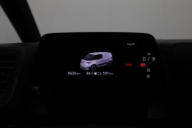 Volkswagen ID. Buzz Cargo 77 kWh 204PK | Trekhaak | 3-zits | Camera | Stoelverwarming | ACC | Verwarmbare voorruit
