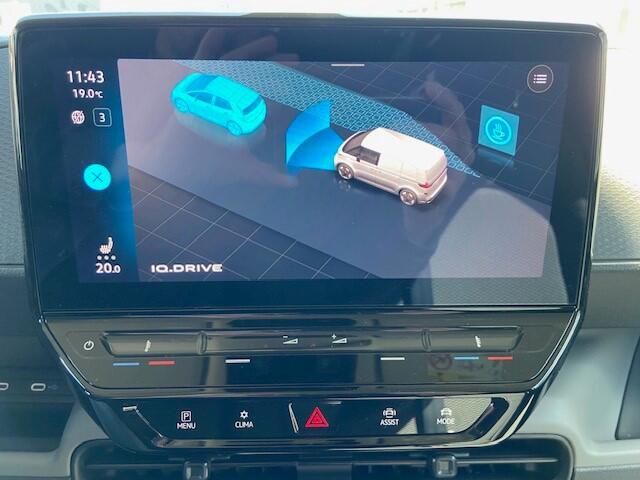 Volkswagen ID. Buzz Cargo 77 kWh / Adaptive Cruise control / Trekhaak zwenkbaar / App-Connect
