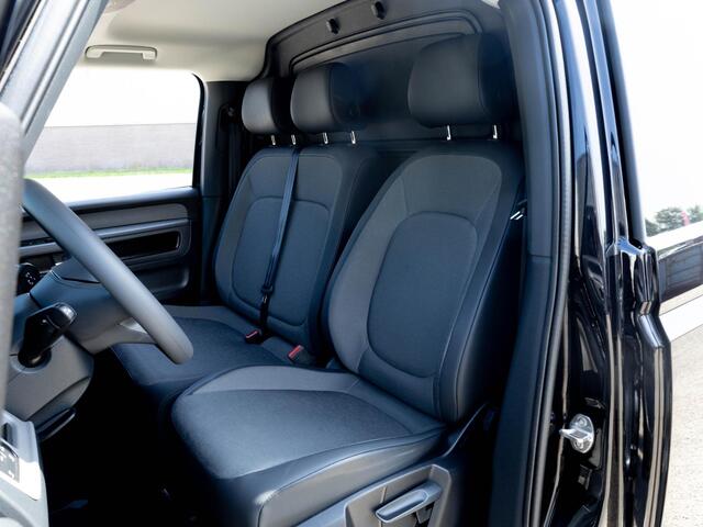 Volkswagen ID. Buzz Cargo 77 kWh | 3-zits | Navigatie | App-Connect | Achterdeuren | Adap. Cruise | Clima |