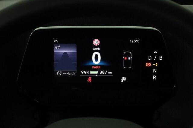 Volkswagen ID. Buzz Cargo 210 kW / 286 pk | Camera | Stoelverwarming | Carplay | Led