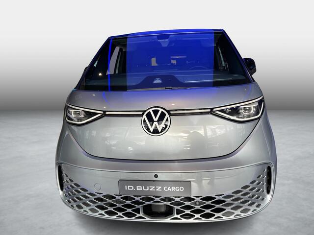 Volkswagen ID. Buzz Cargo Bedrijfswagens Anniversary Edition 4M 340 pk 250 kW elektromotor | 4 Motion | Achteruitrijcamera (Rear View) inclusief 360 graden camera (Area View) | Assistance Pakket Plus | Digitale radio-ontvangst (DAB+) | Navigatie 'Discover Pro' | Anniversary Editio