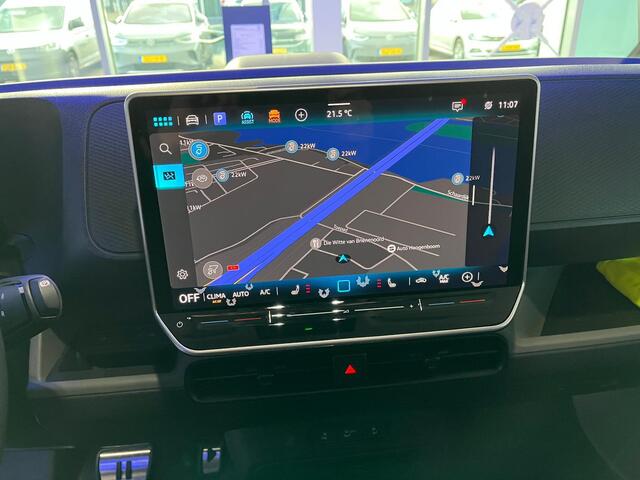 Volkswagen ID. Buzz Cargo Bedrijfswagens Anniversary Edition 4M 340 pk 250 kW elektromotor | 4 Motion | Achteruitrijcamera (Rear View) inclusief 360 graden camera (Area View) | Assistance Pakket Plus | Digitale radio-ontvangst (DAB+) | Navigatie 'Discover Pro' | Anniversary Editio