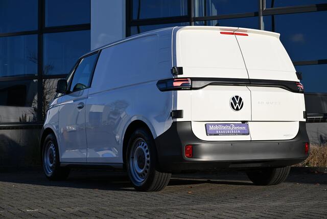 Volkswagen ID. Buzz Cargo 79 kWh 286pk 454 km ¤ 489 P.M