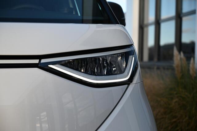 Volkswagen ID. Buzz Cargo 79 kWh White Edition 286pk 454 km ¤ 509 P.M