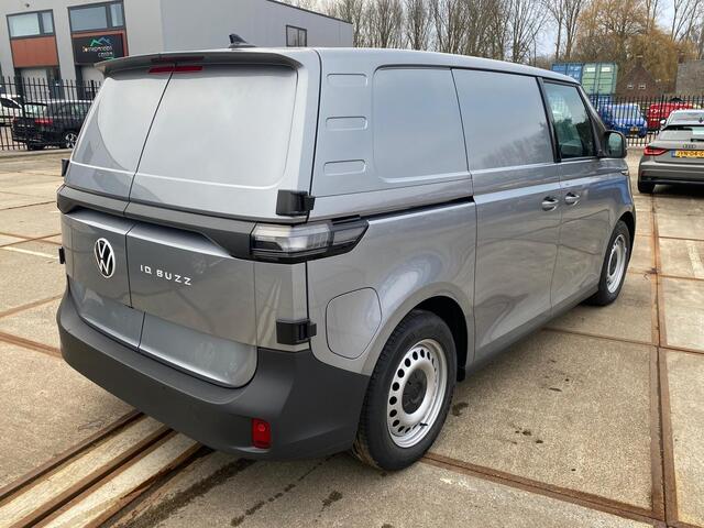 Volkswagen ID. Buzz Cargo Bedrijfswagens Economy Business Limited Edition 210 kW (286 pk) | Voorstoelen verwarmbaar | Bekleding, stof robuust | 360 graden camera | Trekhaak | Assistance pakket plus |