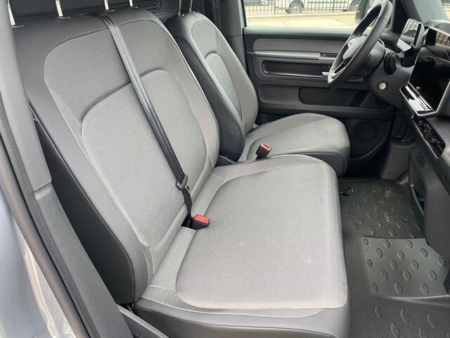 Volkswagen ID. Buzz Cargo Bedrijfswagens Economy Business Limited Edition 210 kW (286 pk) | Voorstoelen verwarmbaar | Bekleding, stof robuust | 360 graden camera | Trekhaak | Assistance pakket plus |